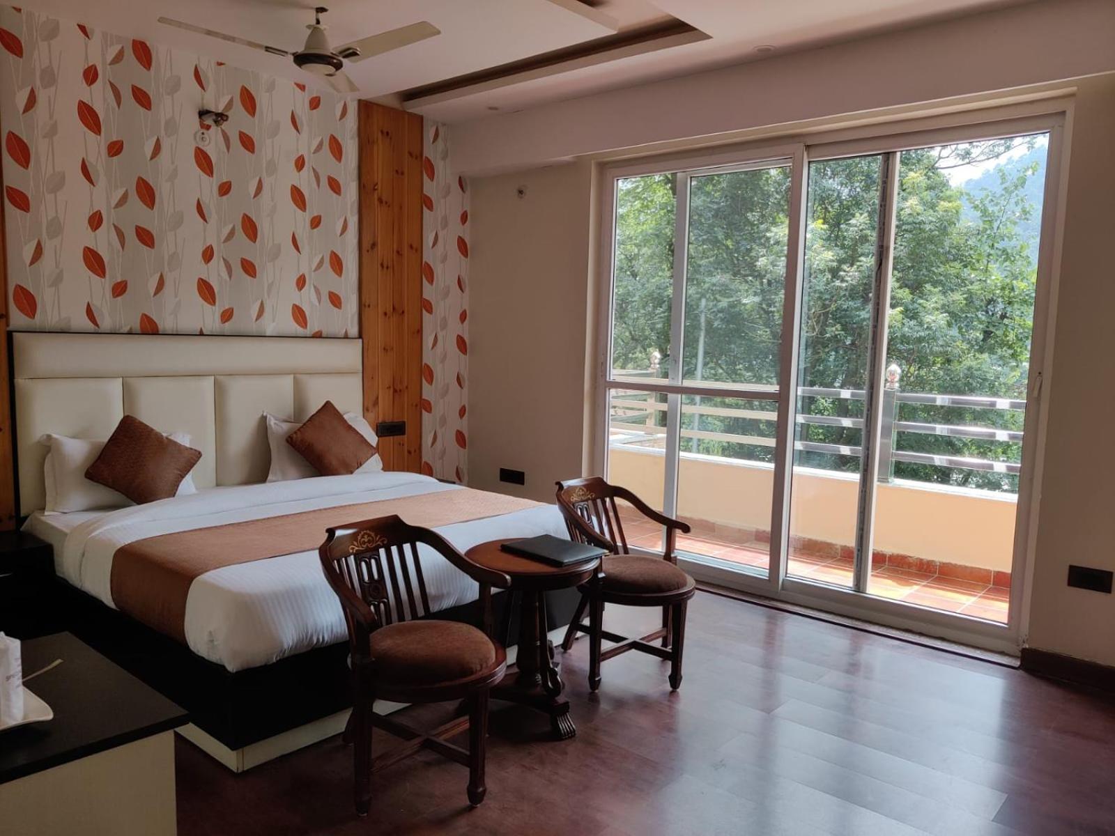 Dreamcatcher Boutique Hotels Bhīm Tāl エクステリア 写真